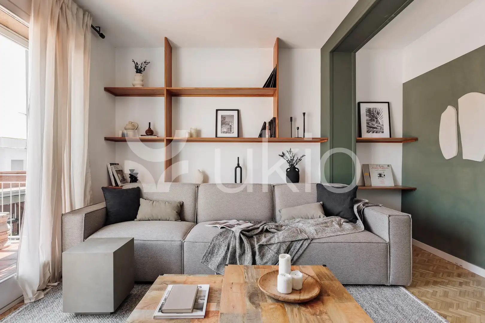 Sala de estar de Apartamento de alquiler en Barcelona con Aire acondicionado, Calefacción y Terraza