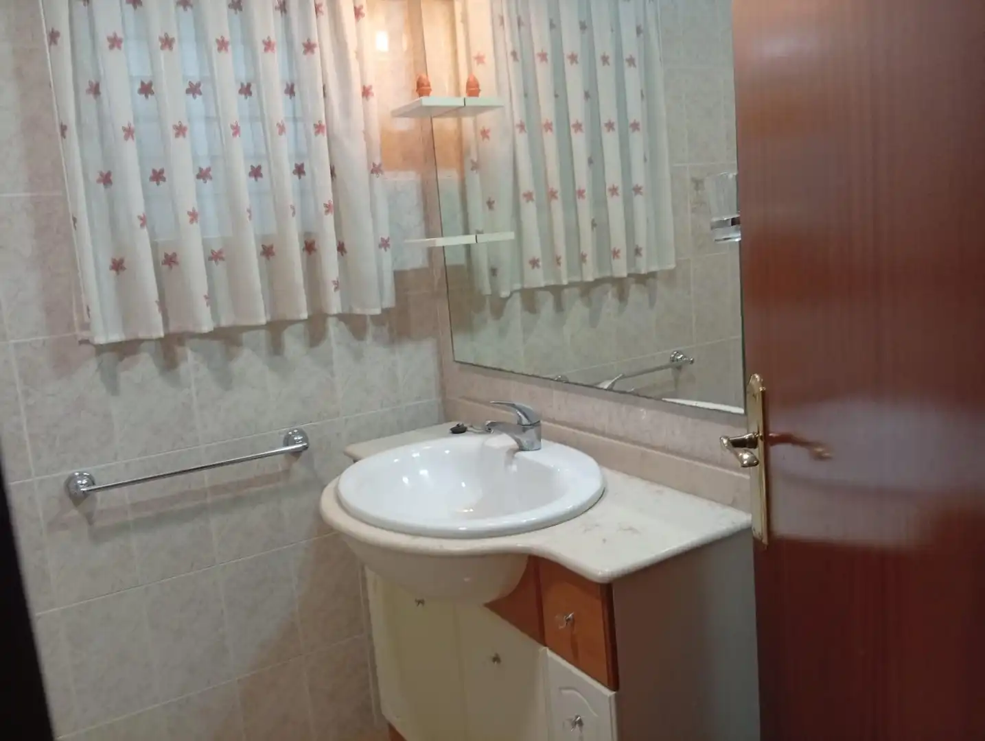 Bany de Pis en venda en Llutxent