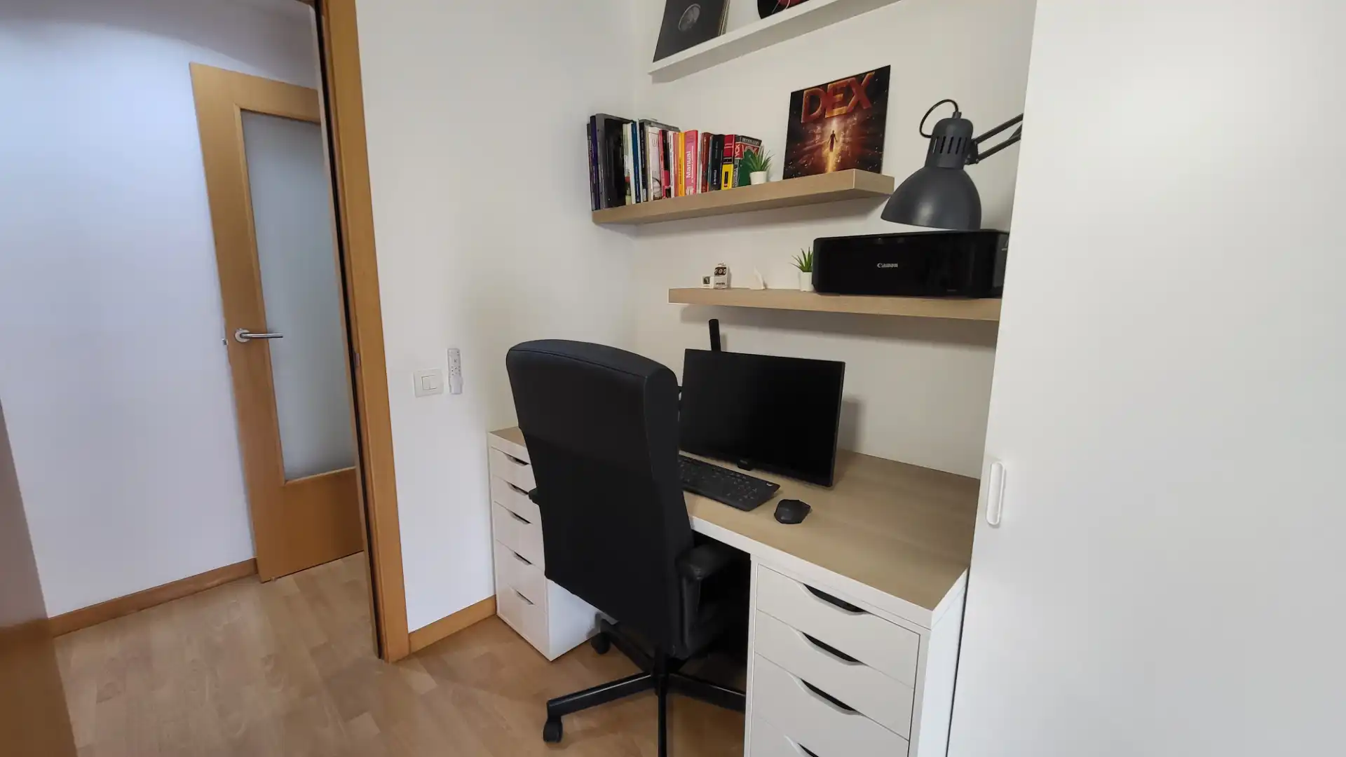 Piso en venta en Cerdanyola del Vallès con Aire acondicionado, Calefacción y Parquet