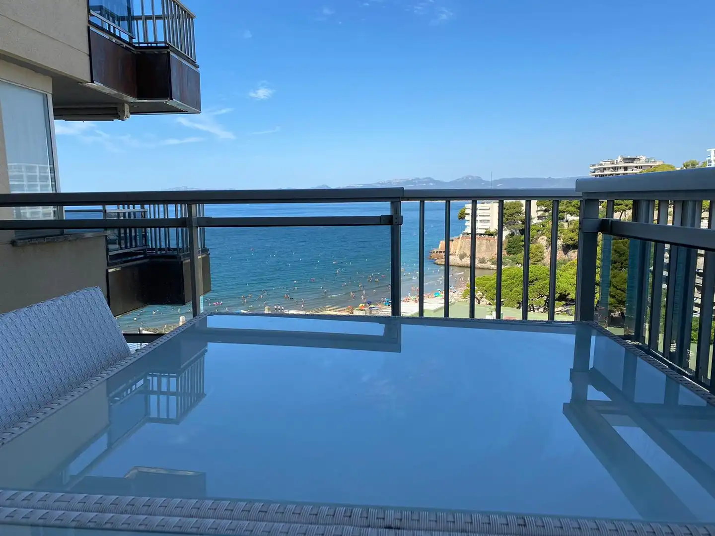Apartament amb terrassa en venda a Carrer de la Gavina 1
