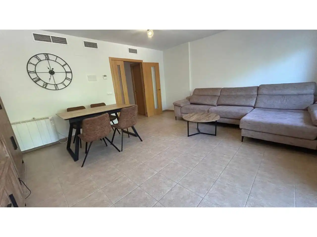 Terraced house with pool to rent in Calle Constitución, imagen 6
