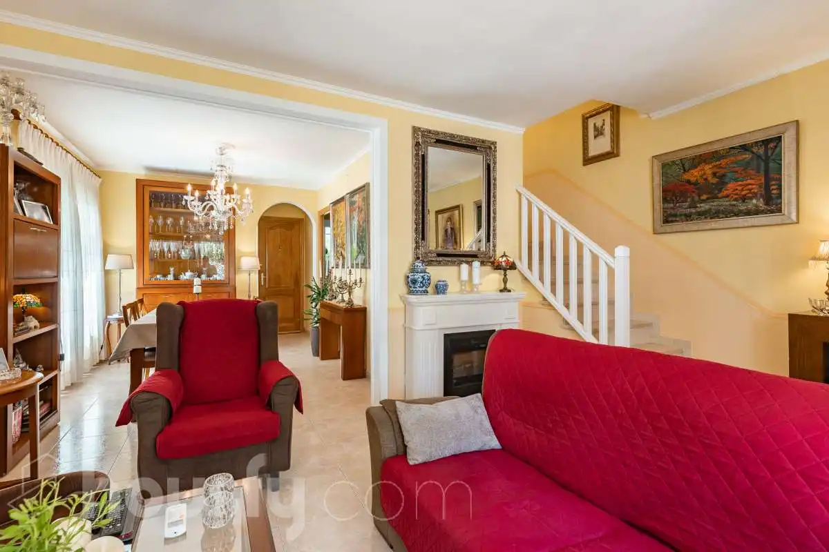 Detached homes for sale in Calle Santiago Rusiñol, Coma-ruga platja