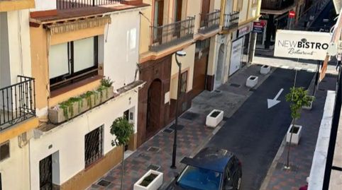 Foto 2 de Piso en venta en Calle Jacinto Benavente, 4, Puerto Deportivo, Fuengirola