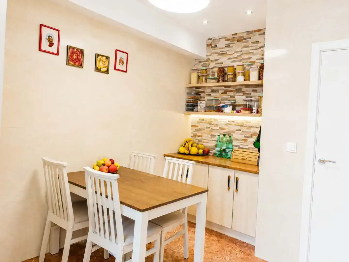 Kitchen of Flat for sale in Cartagena  with Air Conditioner and Balcony