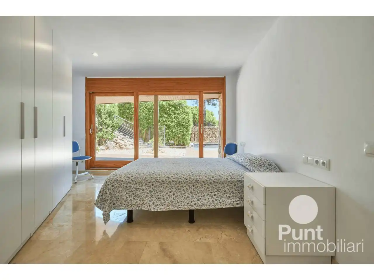Dormitori de Casa o xalet en venda en Premià de Dalt amb Aire condicionat, Calefacció i Jardí privat