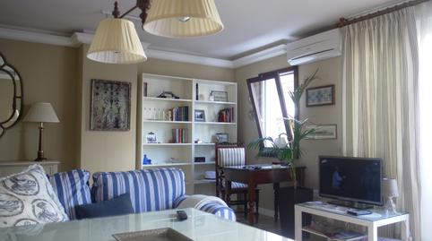 Foto 3 de Apartamento de alquiler en Ricardo Soriano, Málaga