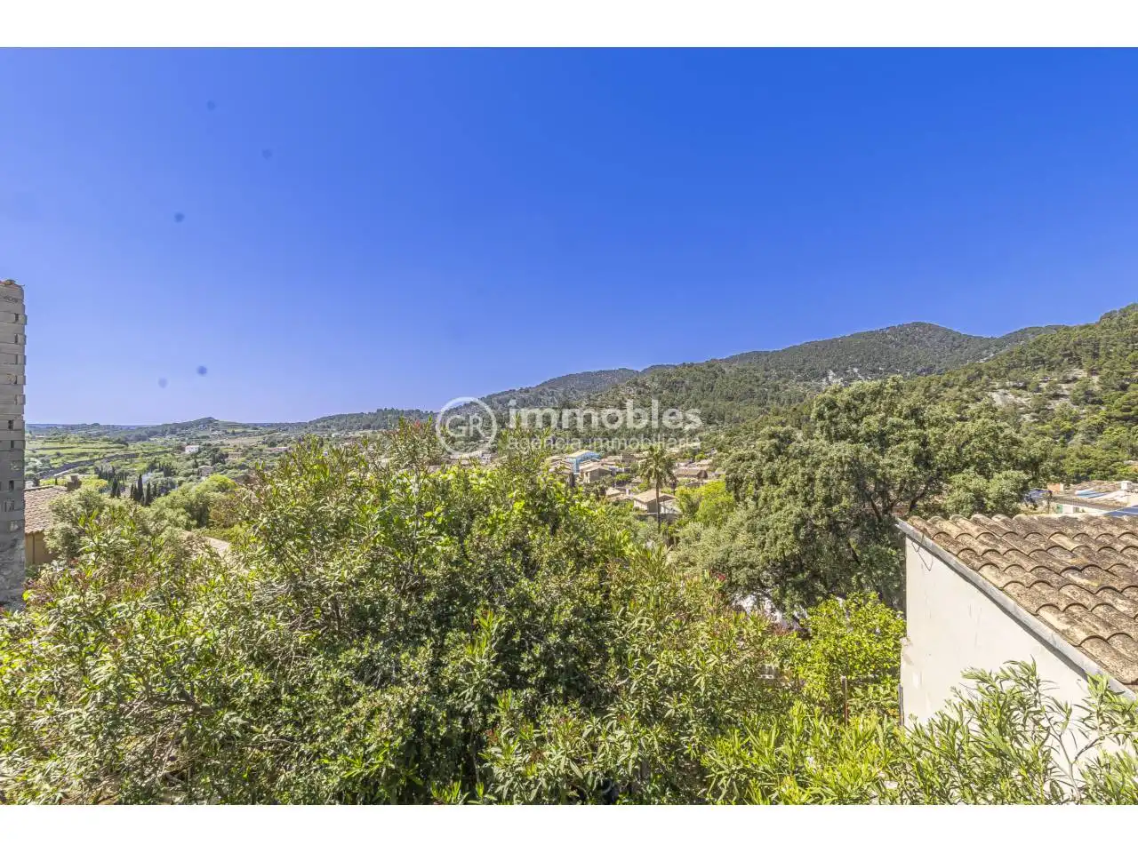 Houses for sale in Alaró