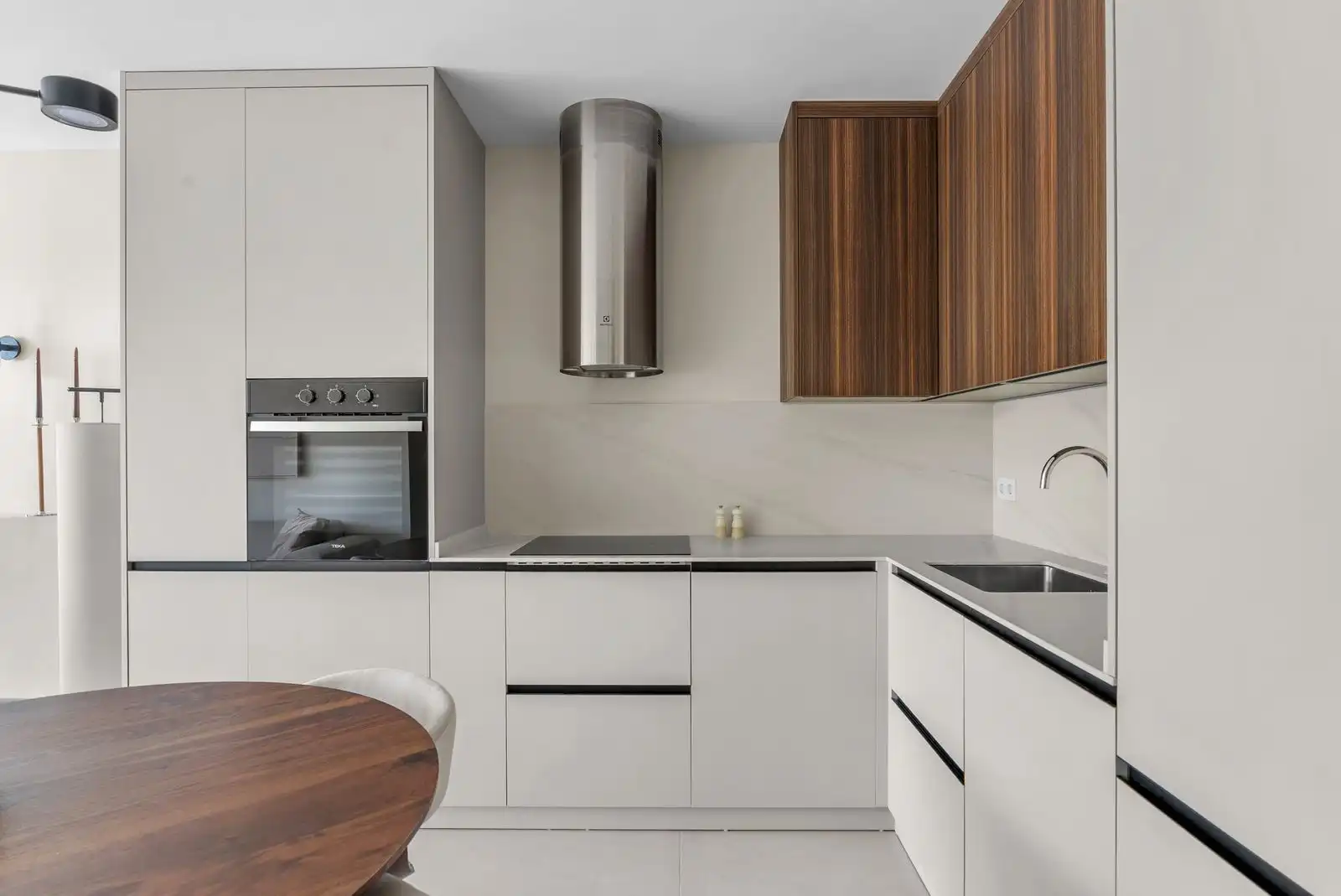 Kitchen of Flat for sale in Benahavís  with Air Conditioner, Terrace and Furnished