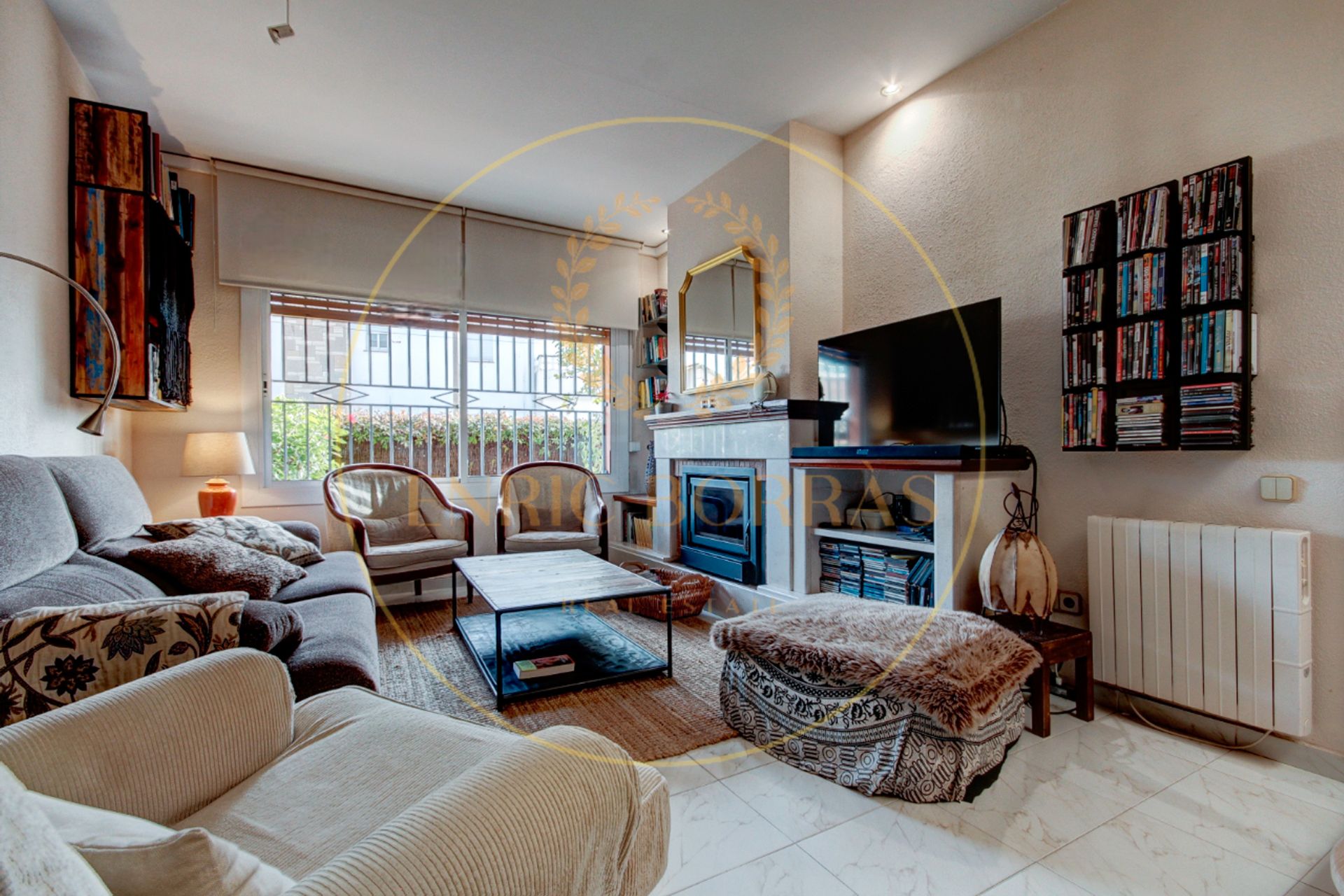 Sala d'estar de Casa adosada en venda en Premià de Mar amb Calefacció, Jardí privat i Parquet