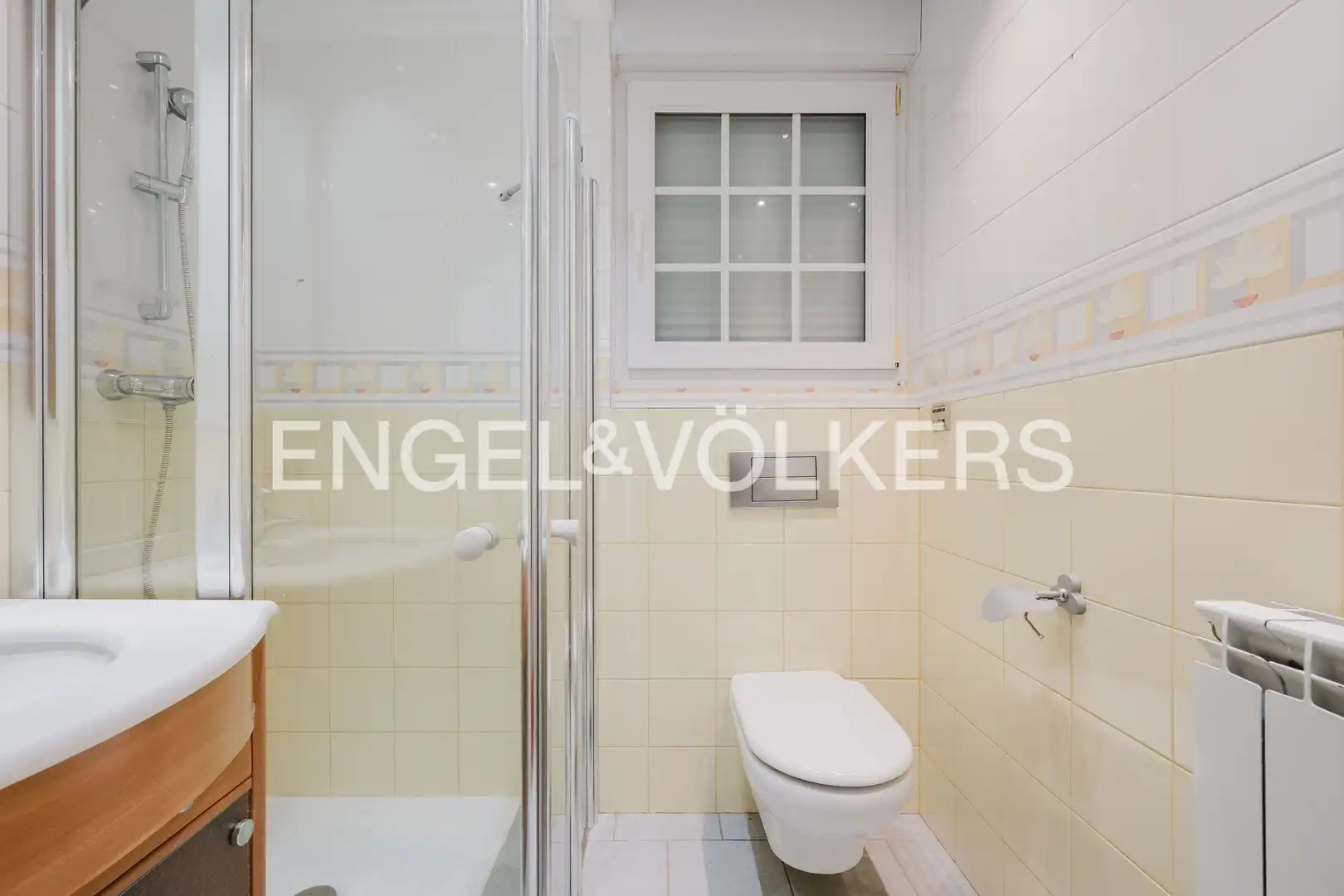Baño de Finca rústica en venta en Hendaye con Aire acondicionado, Calefacción y Jardín privado