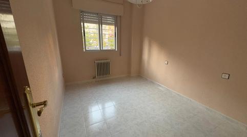 Foto 4 de Pis de lloguer a Calle Italia, Centro, Cáceres