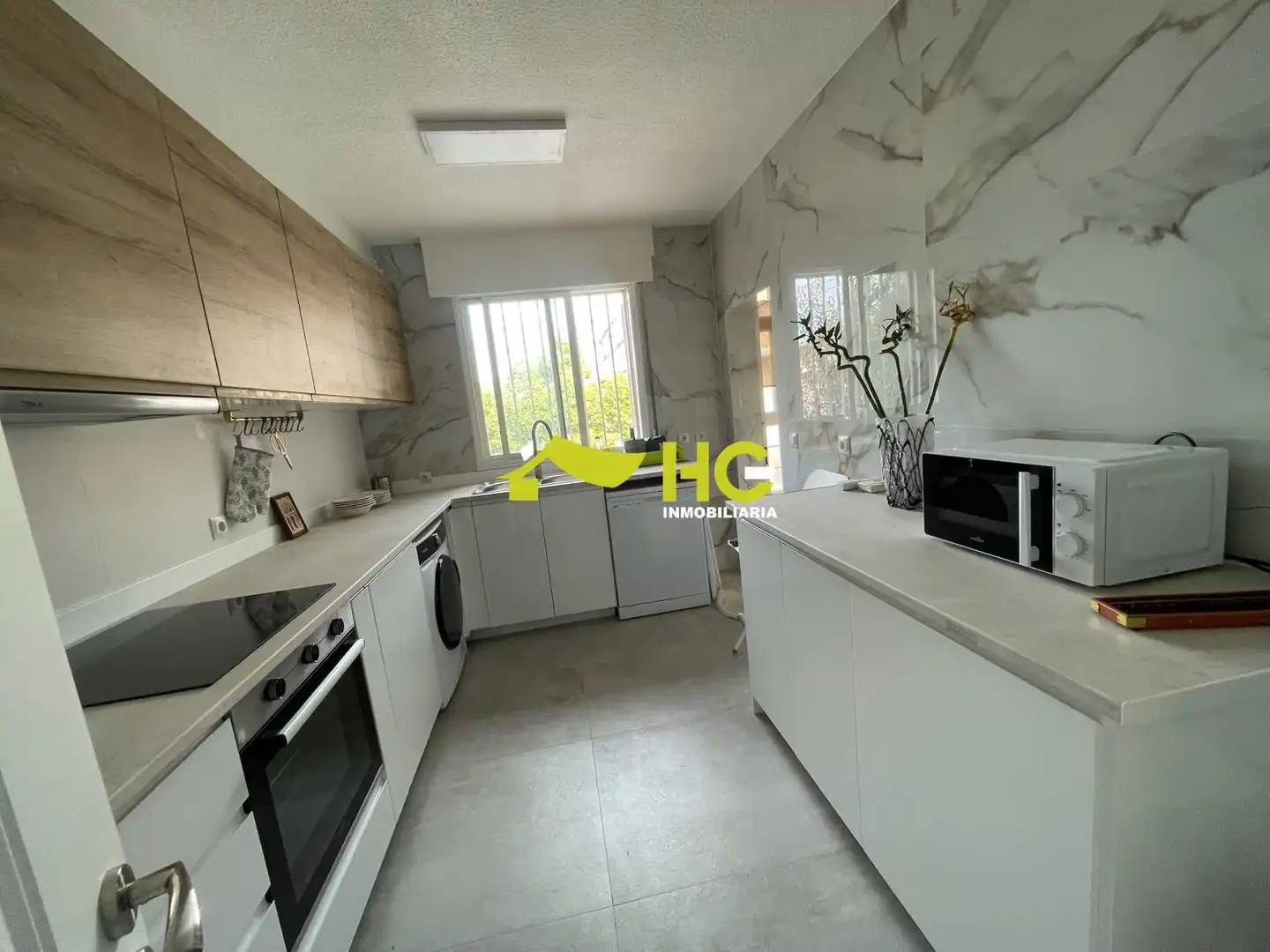 Kitchen of Flat for share in Villaviciosa de Odón  with Air Conditioner, Heating and Furnished
