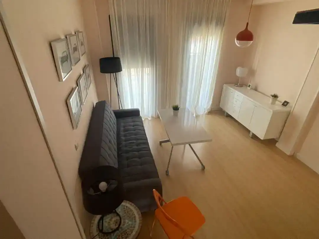 Wohnzimmer von Wohnung zur Miete in  Madrid Capital mit Klimaanlage