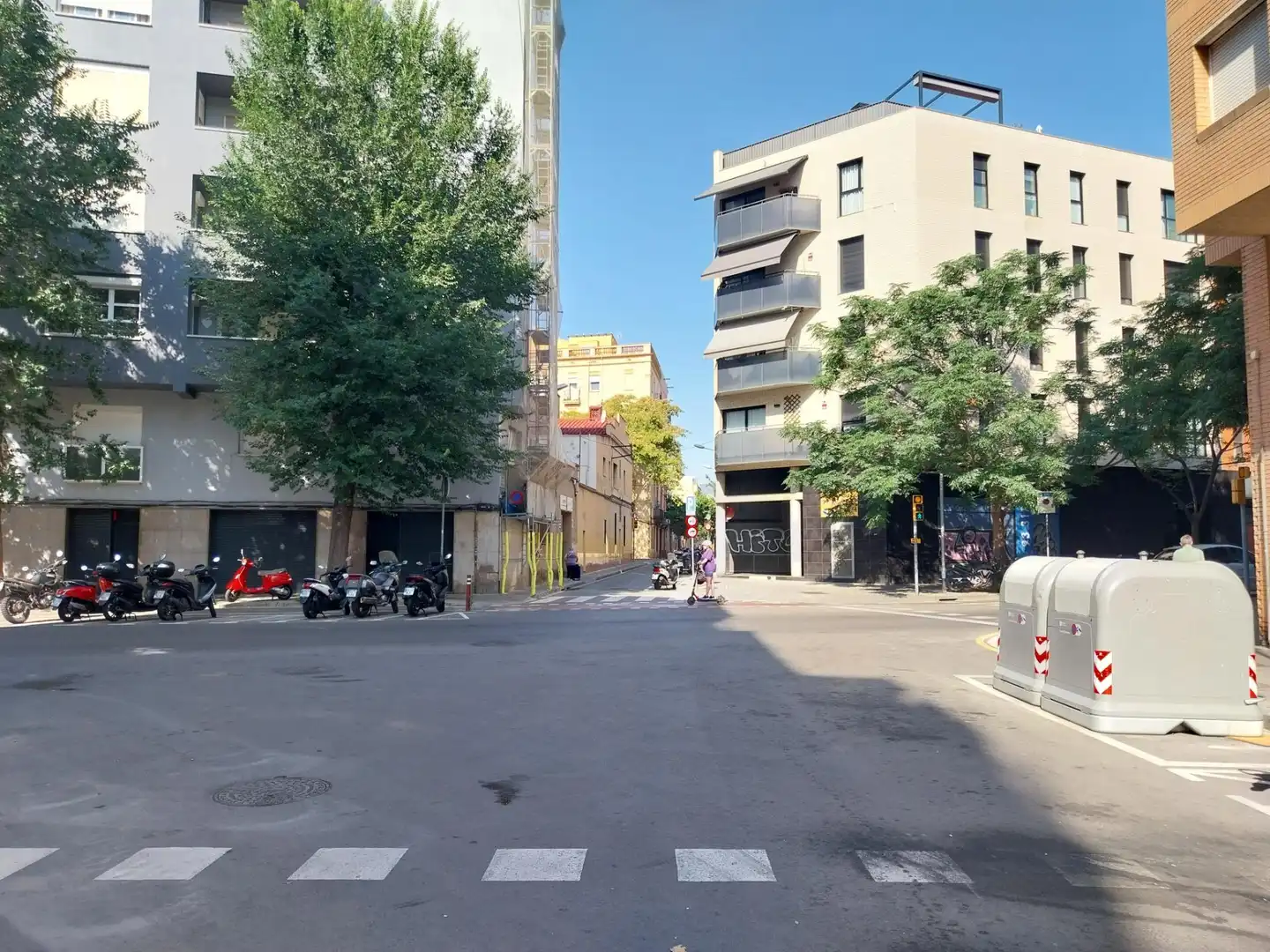 Vista exterior de Garaje en venta en Barcelona