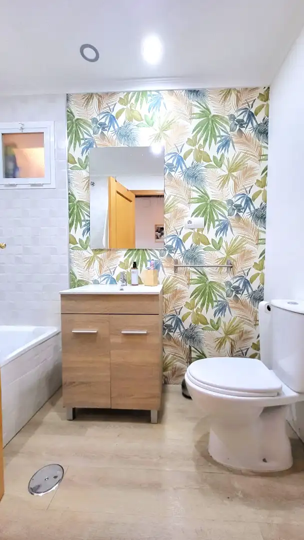 Bathroom of Flat for sale in Málaga  with Air Conditioner, Heating and Terrace