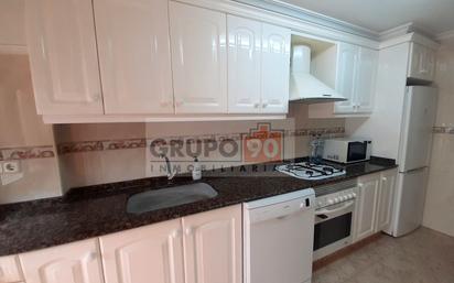 Kitchen of Flat for sale in  Valencia Capital  with Air Conditioner, Heating and Terrace