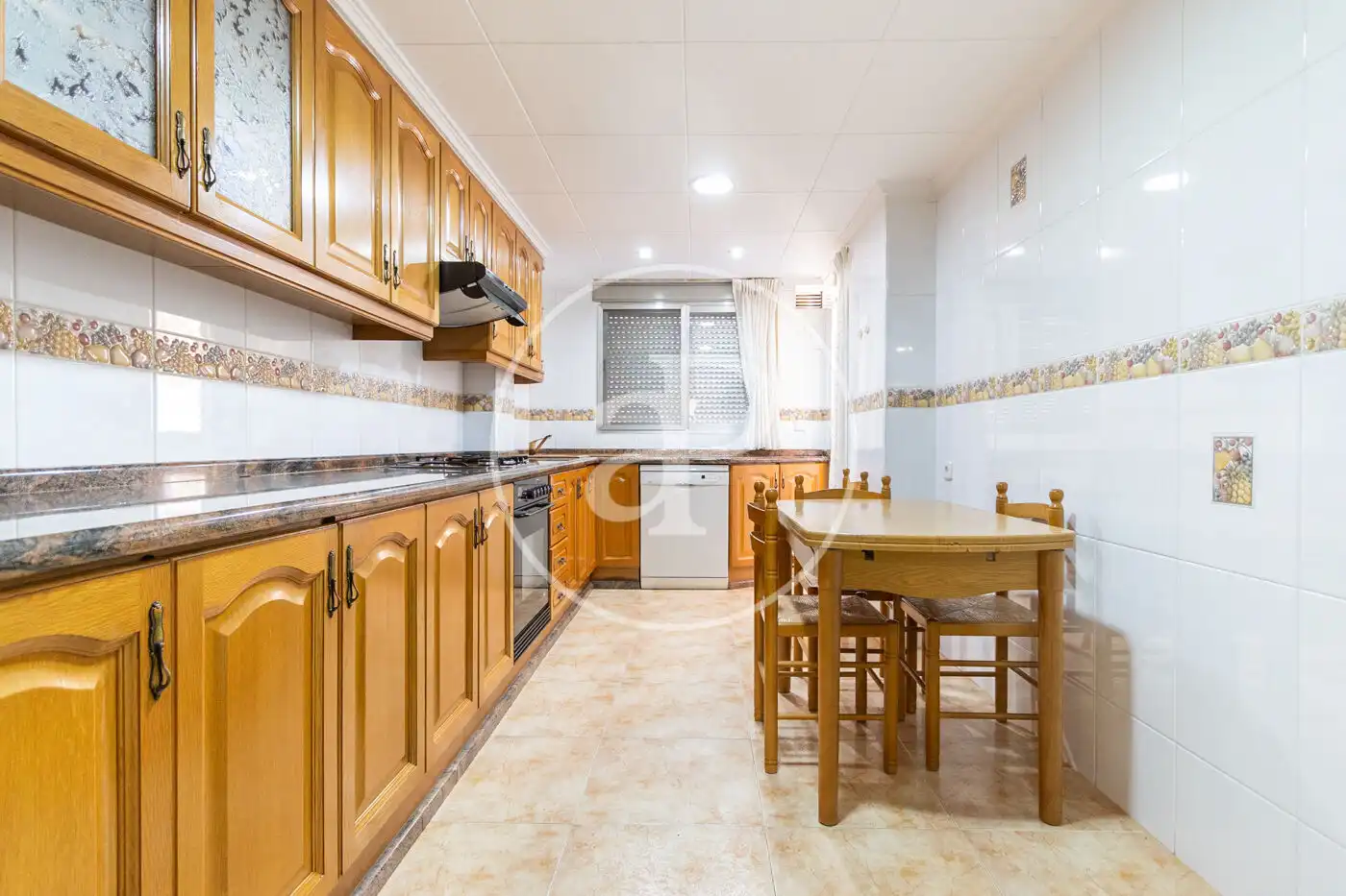 Kitchen of Flat for rent in Valencia  with Air Conditioner, Heating and Furnished