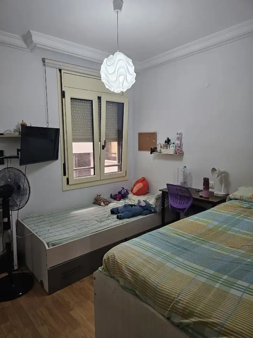 Dormitori de Apartament de lloguer en Guardamar del Segura amb Aire condicionat, Calefacció i Moblat