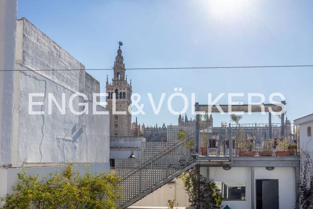 Casa-chalet en Venta en Alfalfa - Santa Cruz