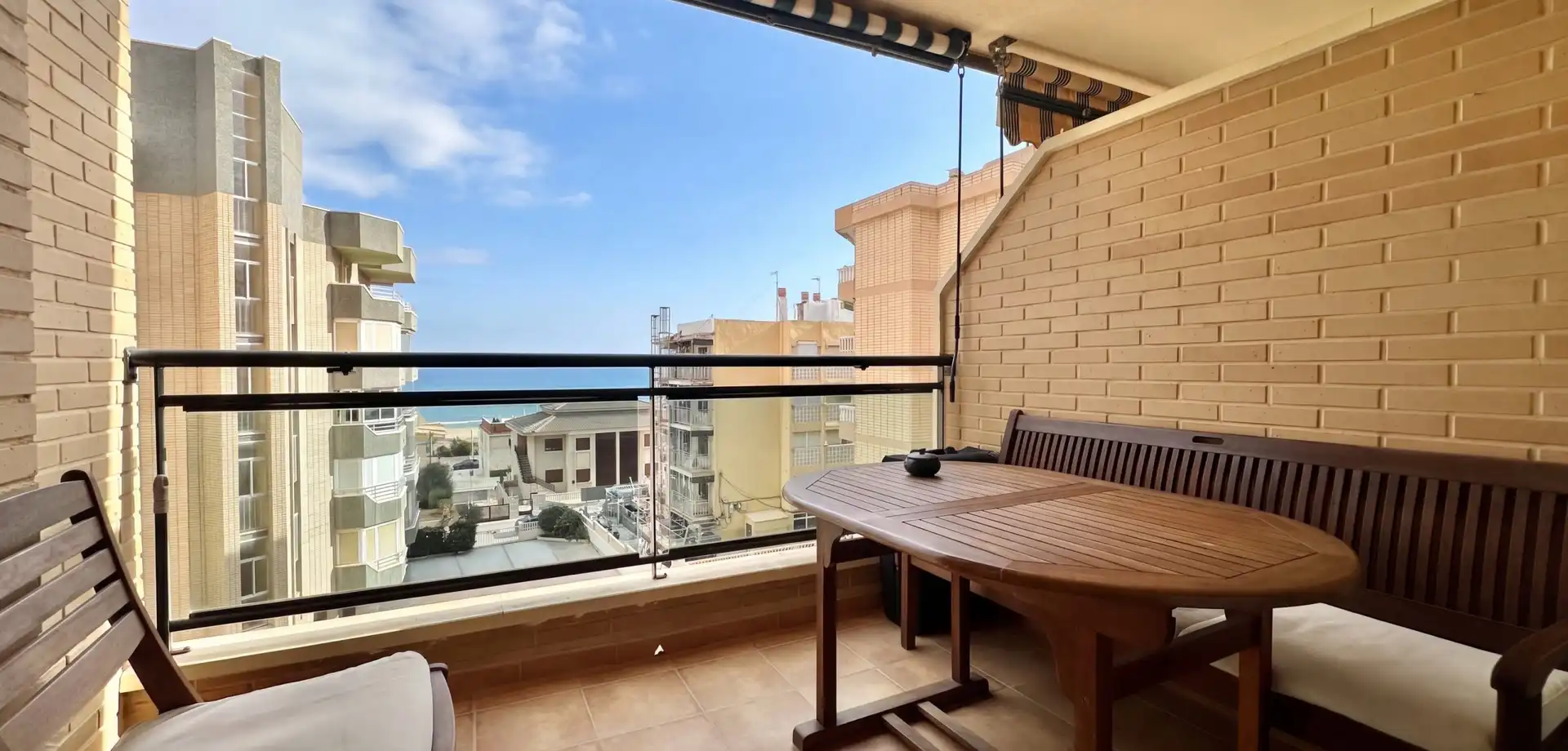 Apartament amb ascensor en venda a Guardamar Playa