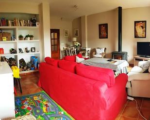 Sala d'estar de Casa o xalet en venda en Almonaster la Real amb Terrassa
