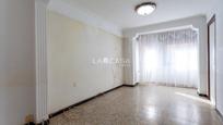 Living room of Flat for sale in L'Hospitalet de Llobregat  with Oven