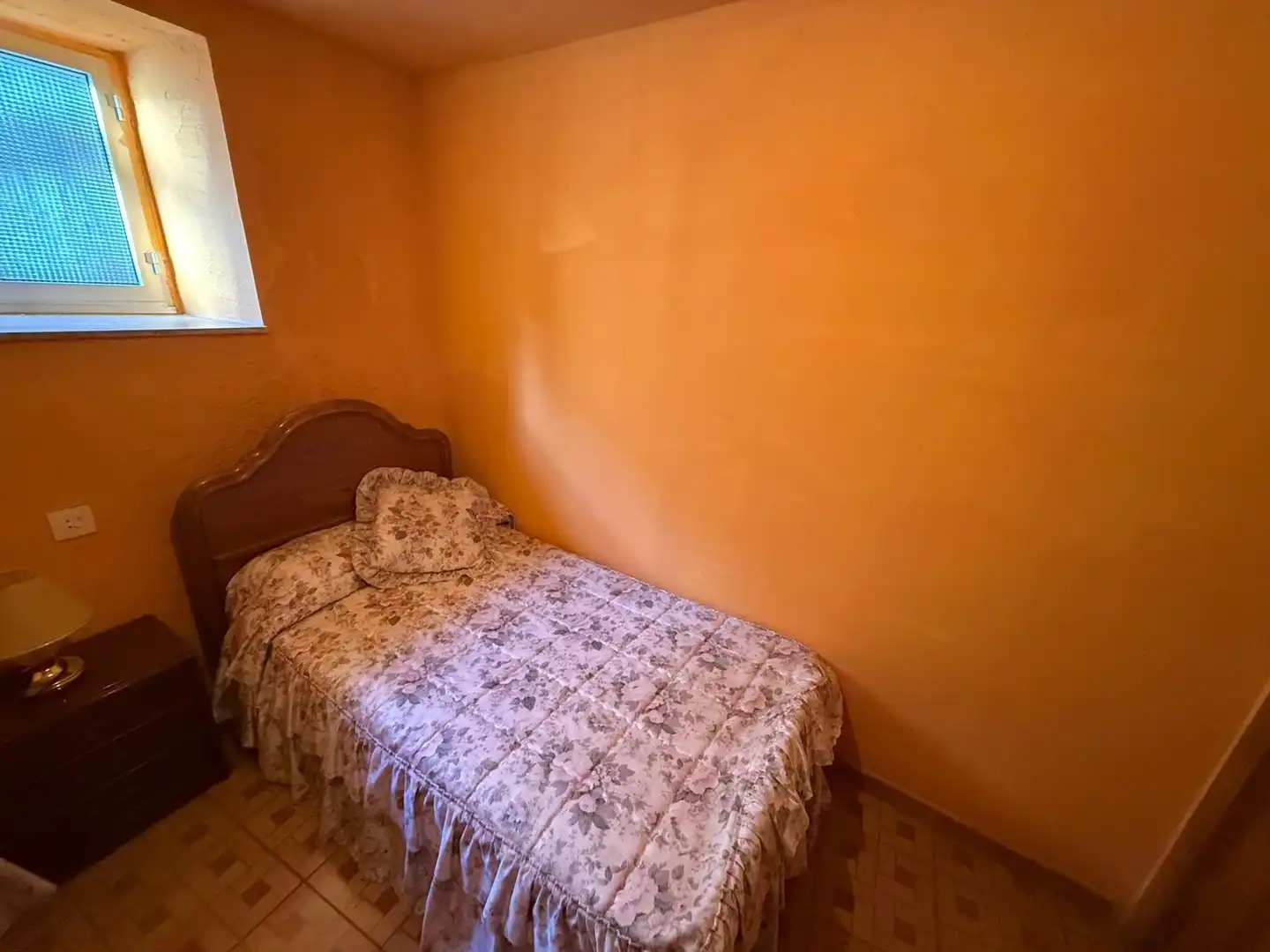 Schlafzimmer von Country house zum Verkauf in Teverga mit Möbliert