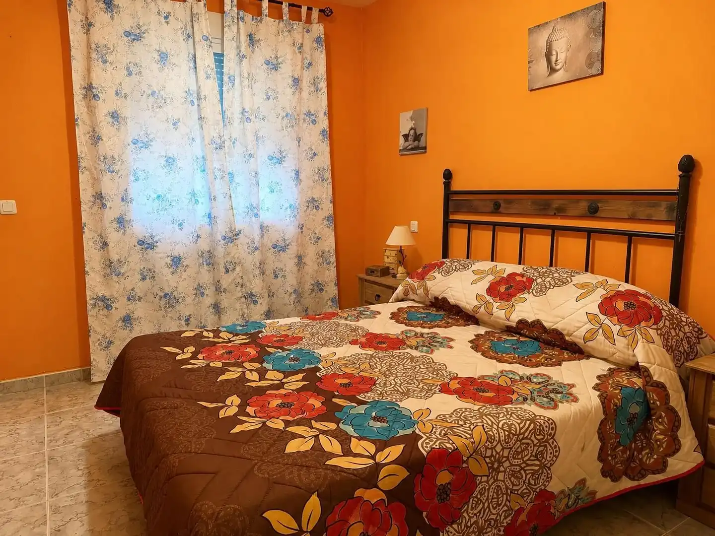 Schlafzimmer von Wohnung zum Verkauf in Candeleda mit Klimaanlage