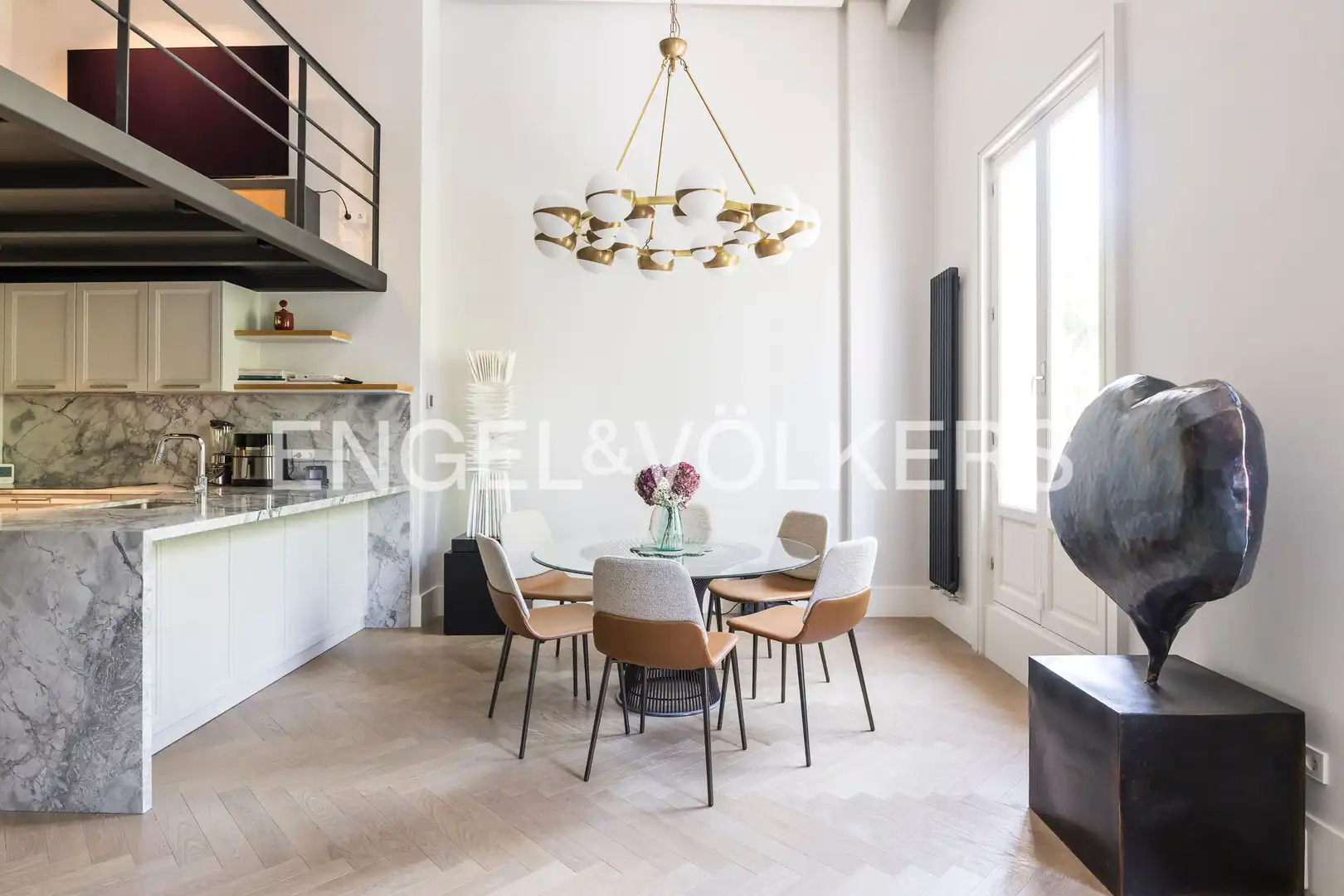 Dining room of Flat for sale in Madrid  with Air Conditioner, Heating and Storage room