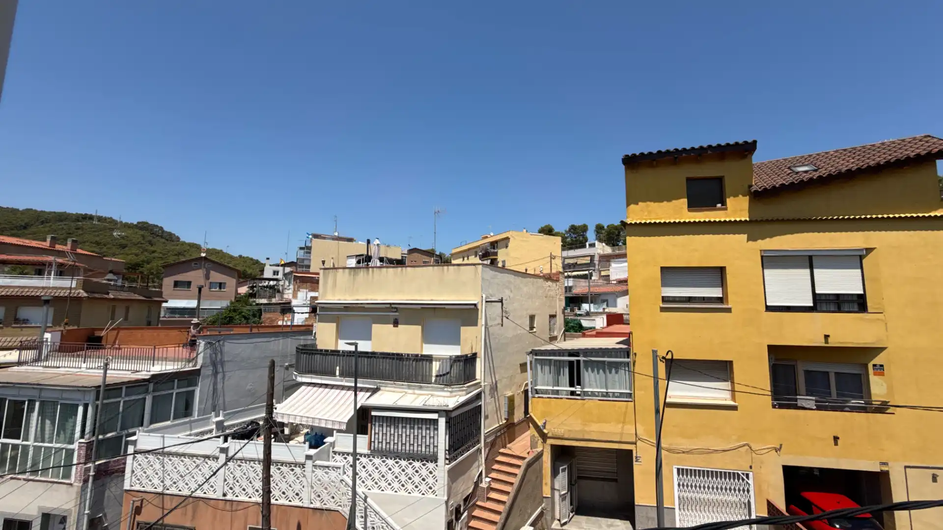 Vista exterior de Pis en venda en Castelldefels amb Aire condicionat i Balcó