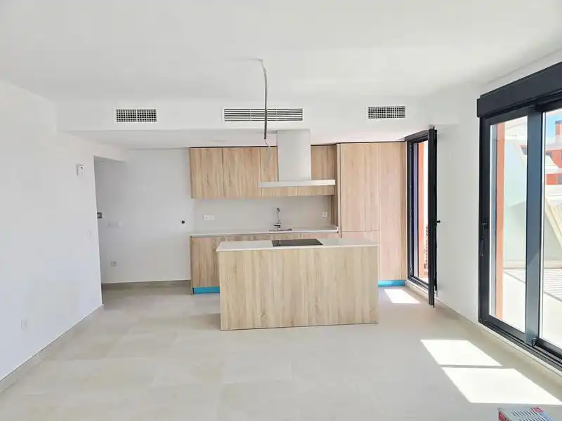 Cuina de Apartament de lloguer en Mijas amb Aire condicionat, Calefacció i Terrassa