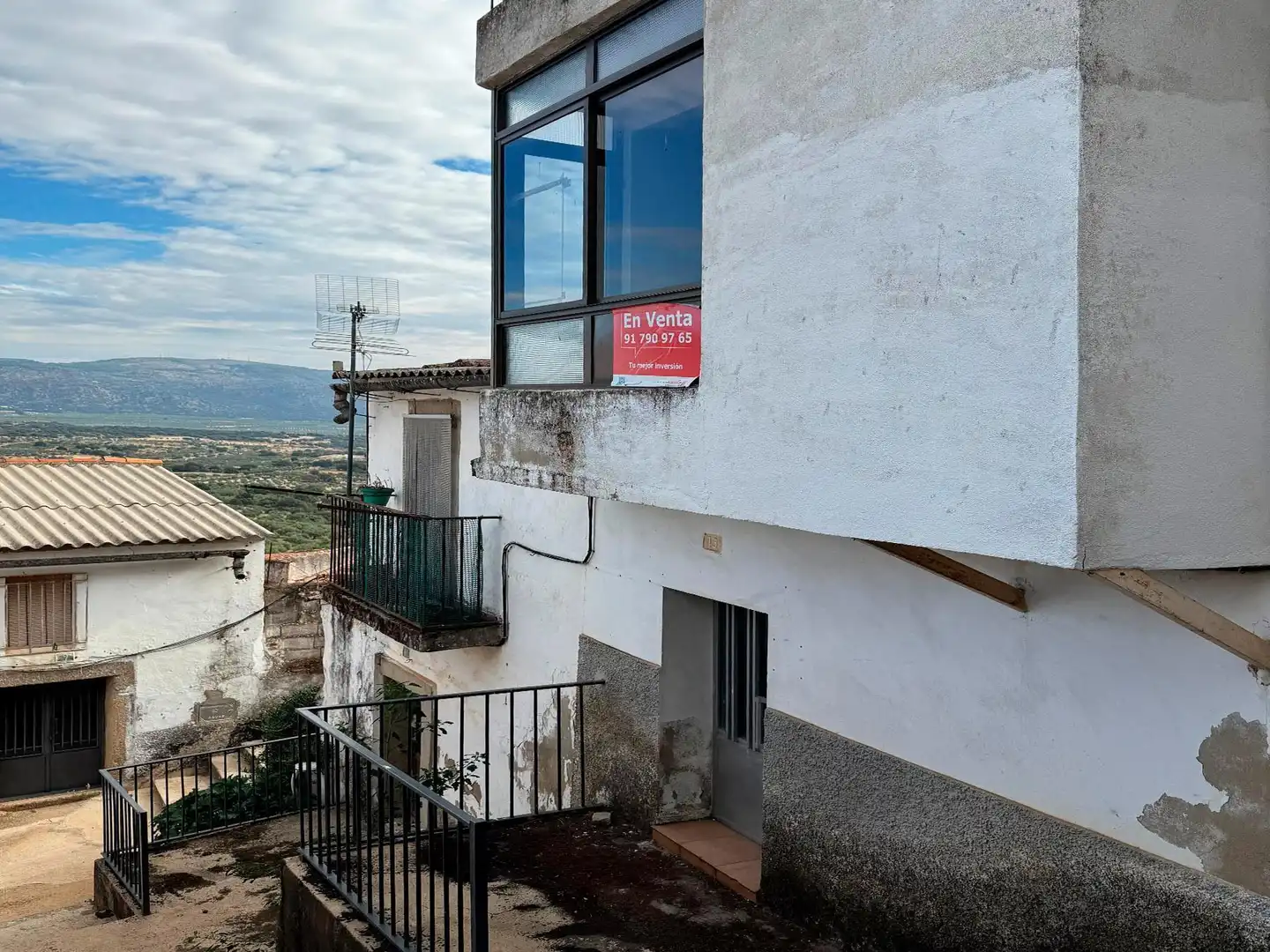 Vista exterior de Casa o chalet en venta en Alcuéscar