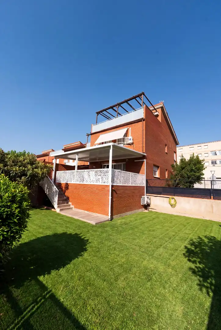Exterior view of Detached homes for sale in Torrefarrera  with Air Conditioner, Heating and Private garden
