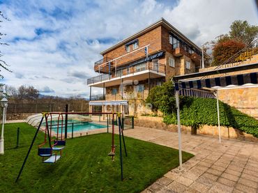 Villa avec piscine à vendre à Colmenarejo