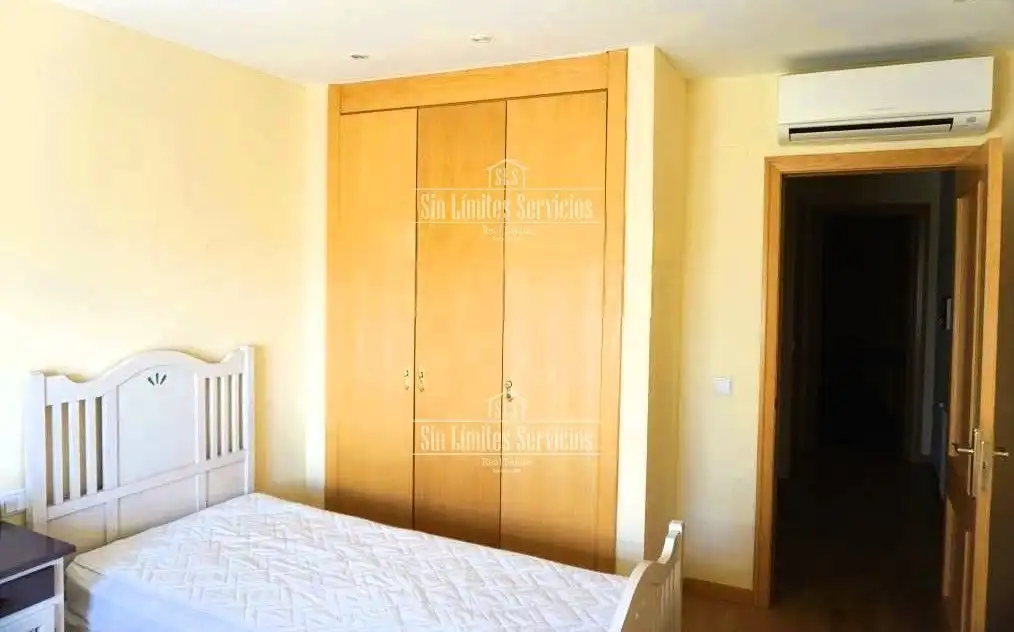 Bedroom of Houses for sale in Illescas  with Air Conditioner, Heating and Private garden