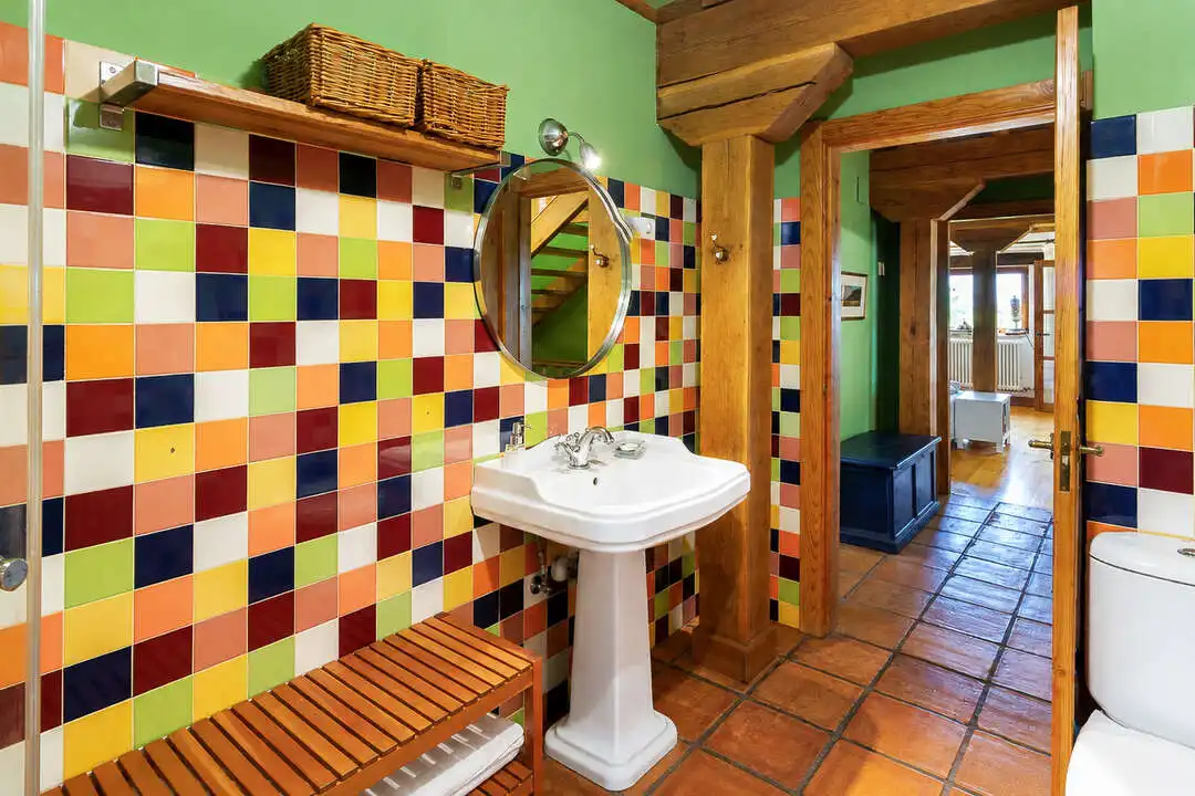 Baño de Casa o chalet en venta en Ayala / Aiara con Aire acondicionado, Calefacción y Jardín privado