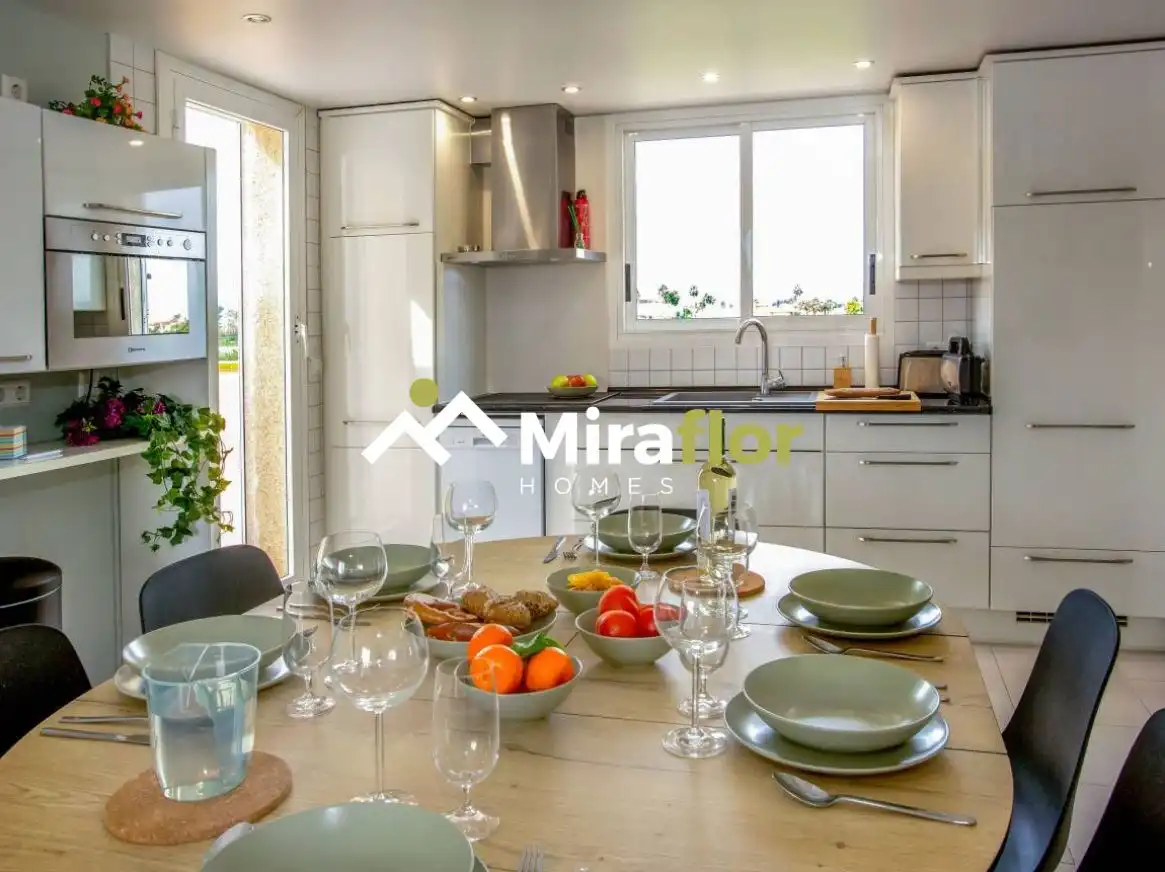 Cocina de Apartamento en venta en Dénia con Aire acondicionado, Terraza y Amueblado