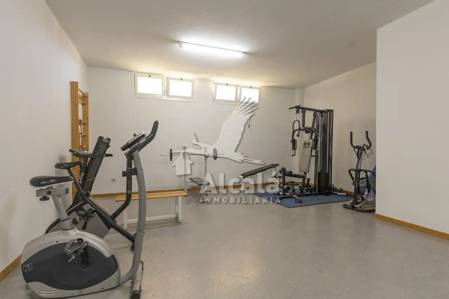 Flat for sale in Alcalá de Henares  with Air Conditioner, Heating and Private garden