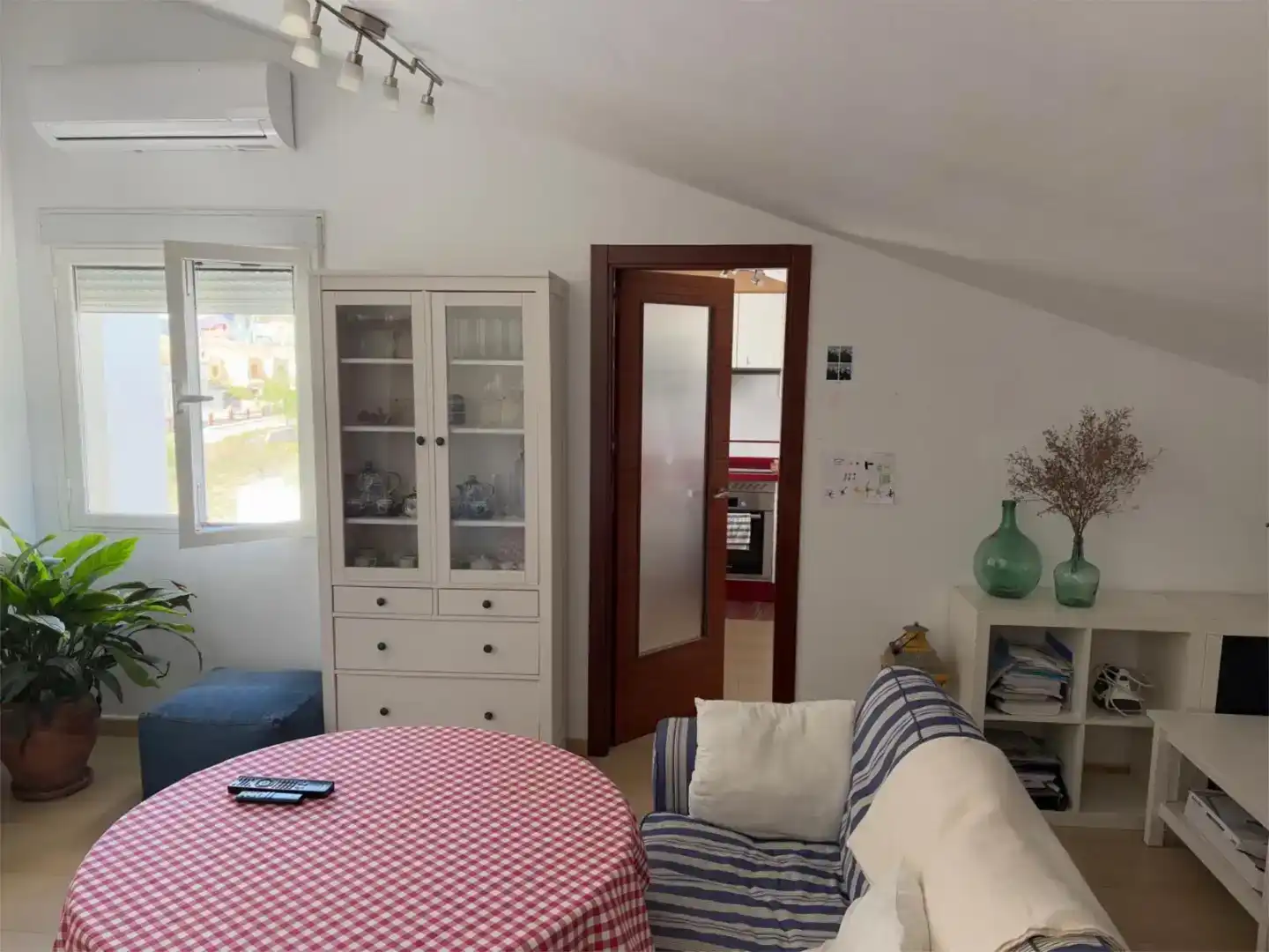 Living room of Flat for rent in Vélez-Rubio  with Air Conditioner, Parquet flooring and Storage room