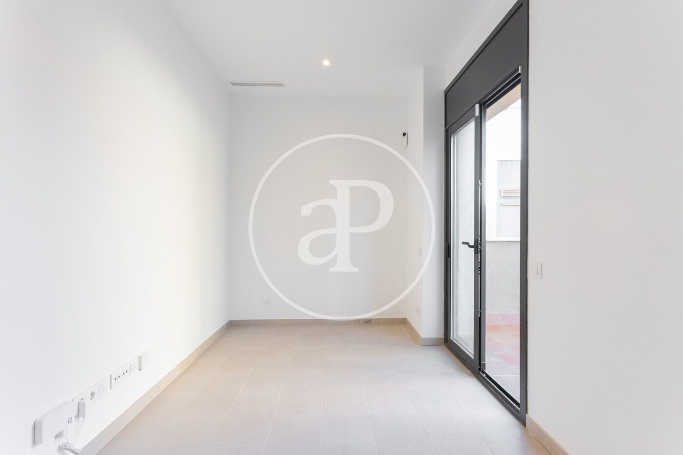Flat for rent in Carrer de Ramon Turró, El Poblenou