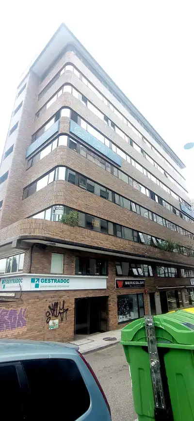 Oficina con ascensor en alquiler en Travesía Coruña, imagen 17