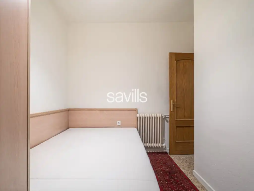 Bedroom of Apartments for sale in Barcelona  with Air Conditioner, Furnished and Oven
