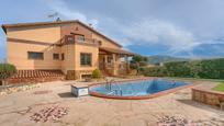 Piscina de Casa o xalet de lloguer en Olèrdola amb Calefacció, Jardí privat i Terrassa