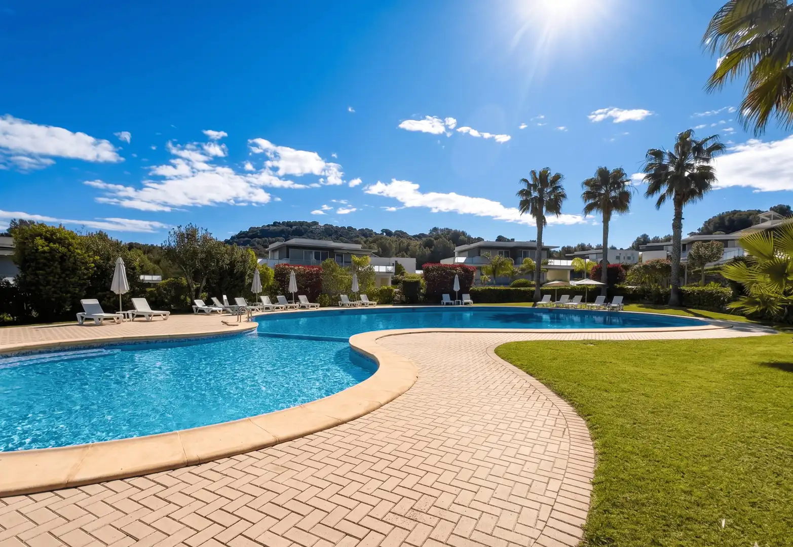 Piscina de Casa o chalet en venta en Chiva con Aire acondicionado, Calefacción y Jardín privado