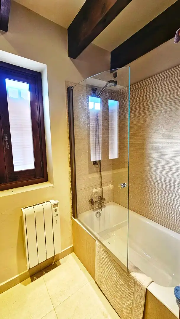 Bathroom of Houses for sale in Alájar  with Heating, Private garden and Terrace