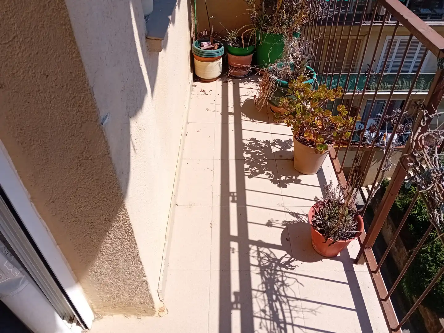 Terraza de Piso en venta en Girona con Calefacción, Terraza y Amueblado