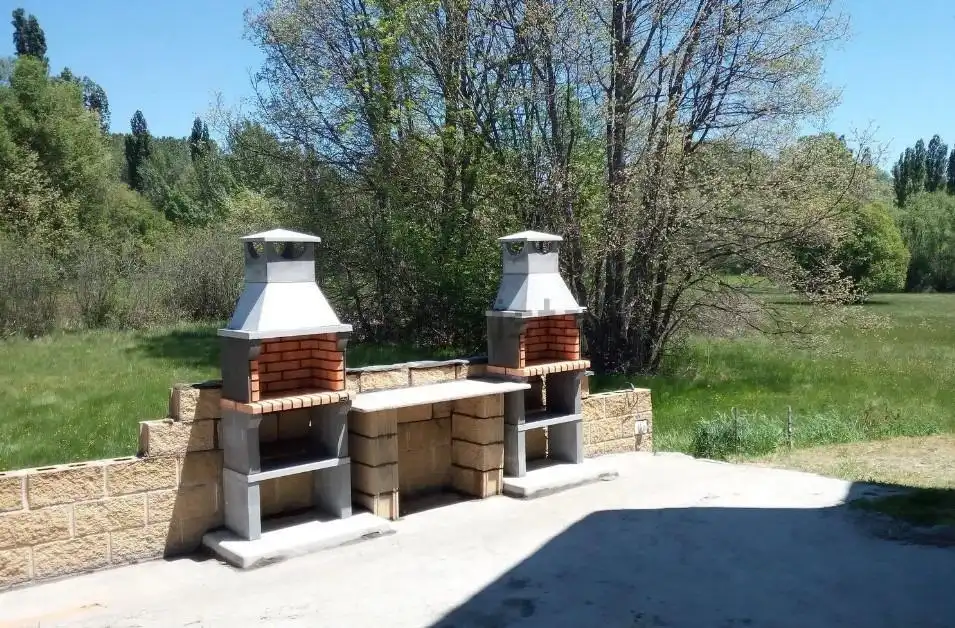 Terraza de Finca rústica en venta en Cobreros con Aire acondicionado, Calefacción y Jardín privado