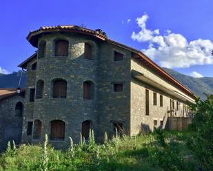 Exterior view of Building for sale in Valle de Lierp