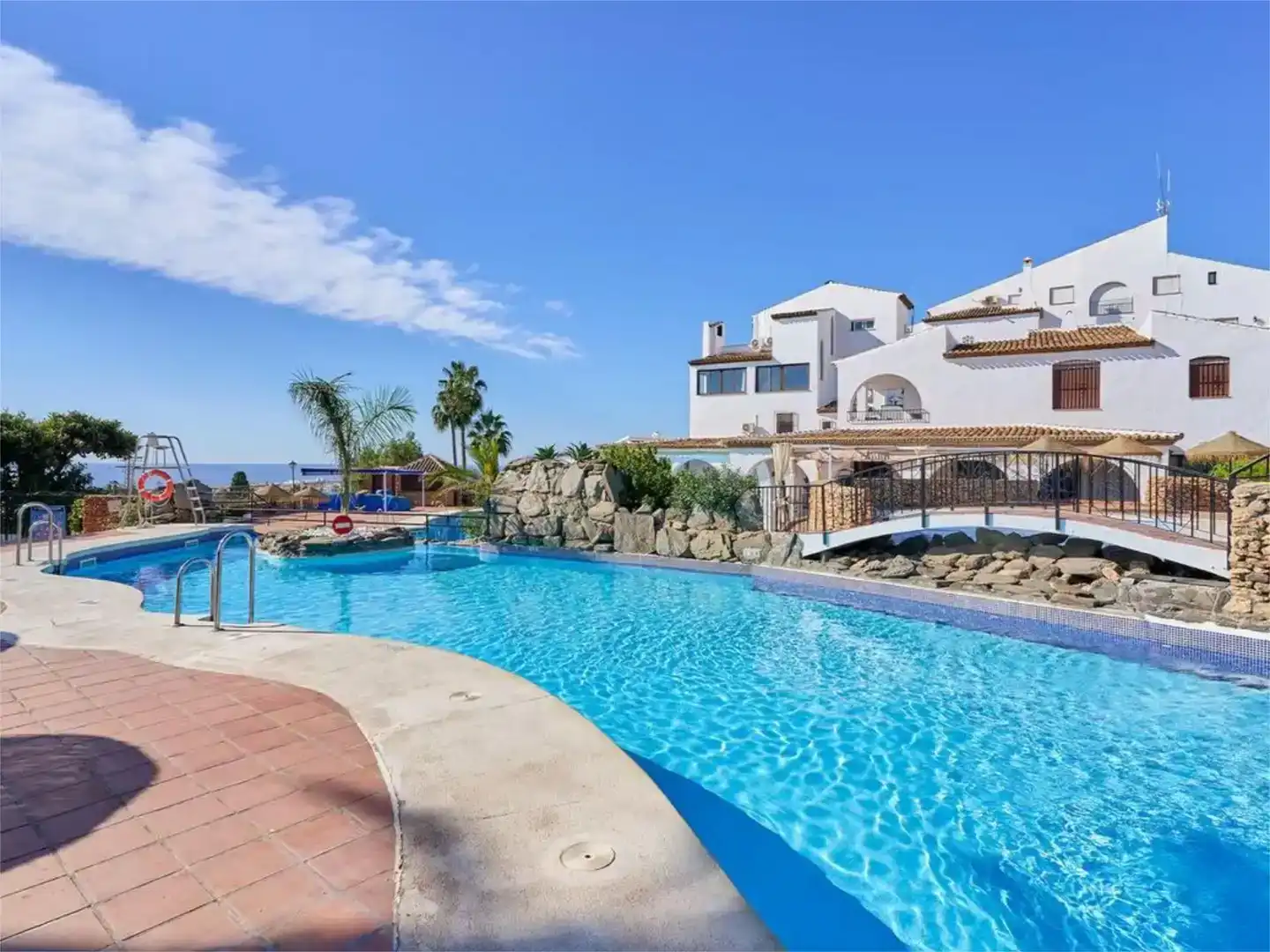 Schwimmbecken von Country house zur Miete in Nerja mit Klimaanlage und Schwimmbad