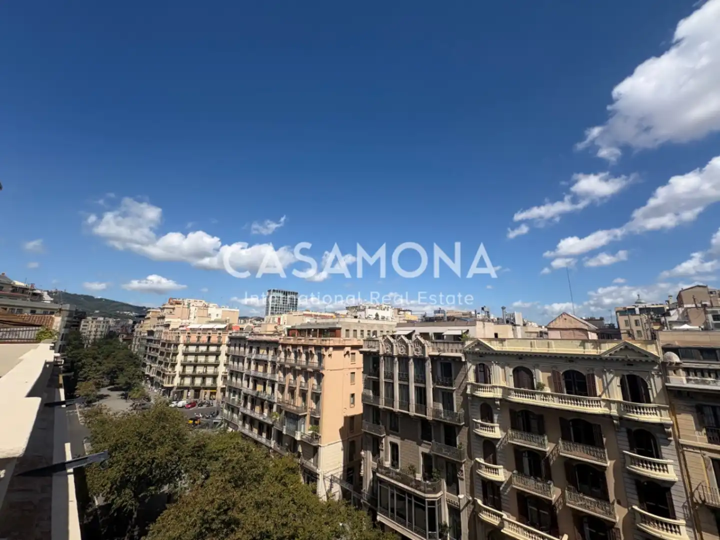 Vista exterior de Ático en venta en Barcelona con Aire acondicionado, Calefacción y Terraza
